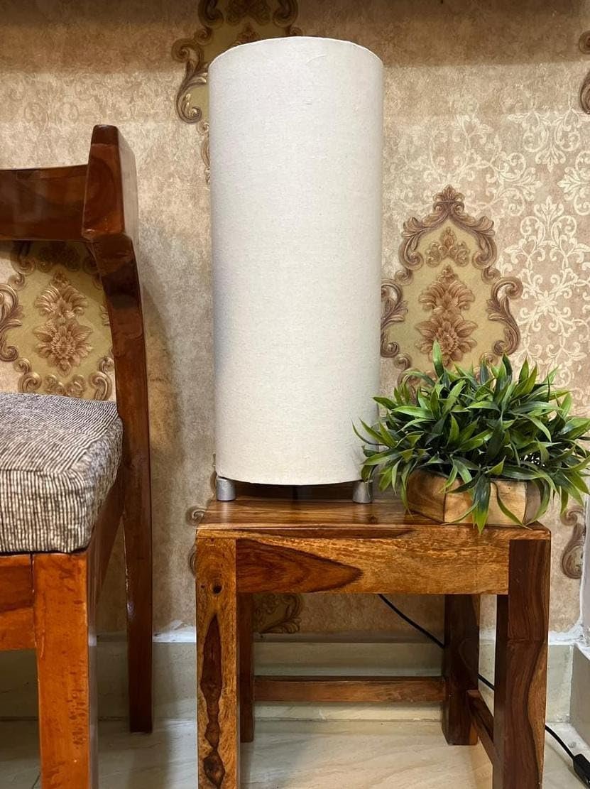 20" Flex Color Cylinder Shape Corner Decorative Floor Lamp With Metal Supporters - Pack Of 1