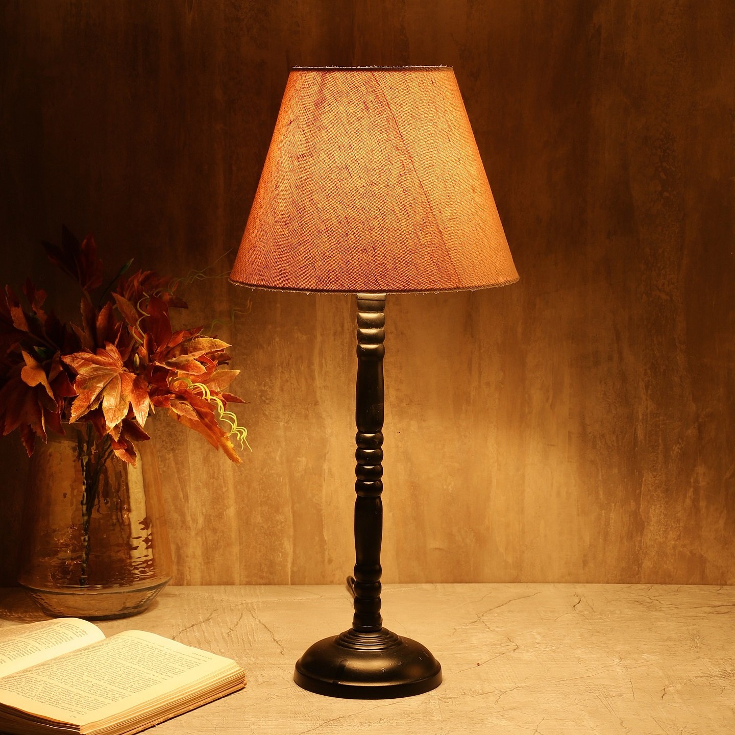 Metal Table Lamp Suitable For Bedroom Office And Living Room, Pack Of 1(Complete Set)