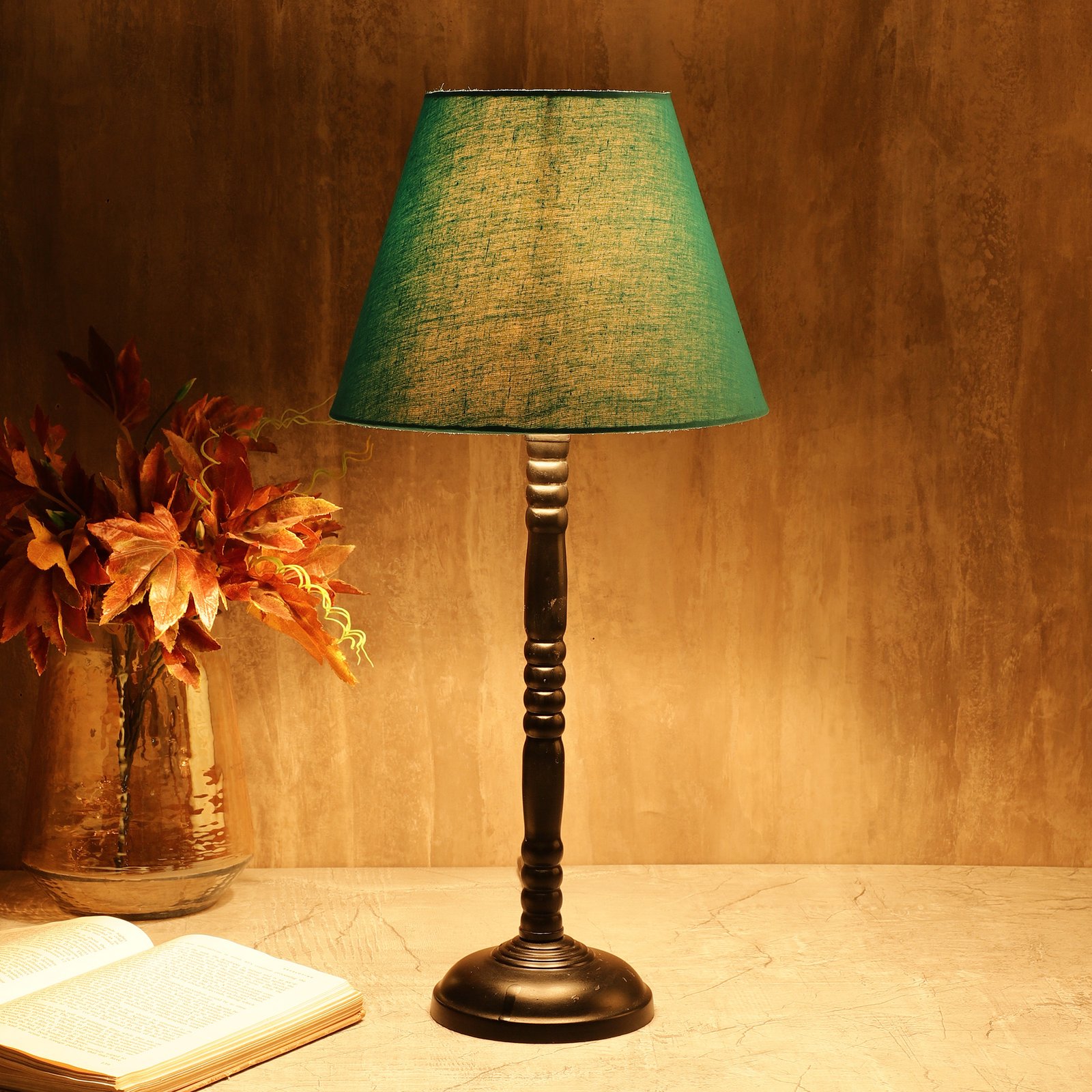 Metal Table Lamp Suitable For Bedroom Office And Living Room, Pack Of 1(Complete Set)