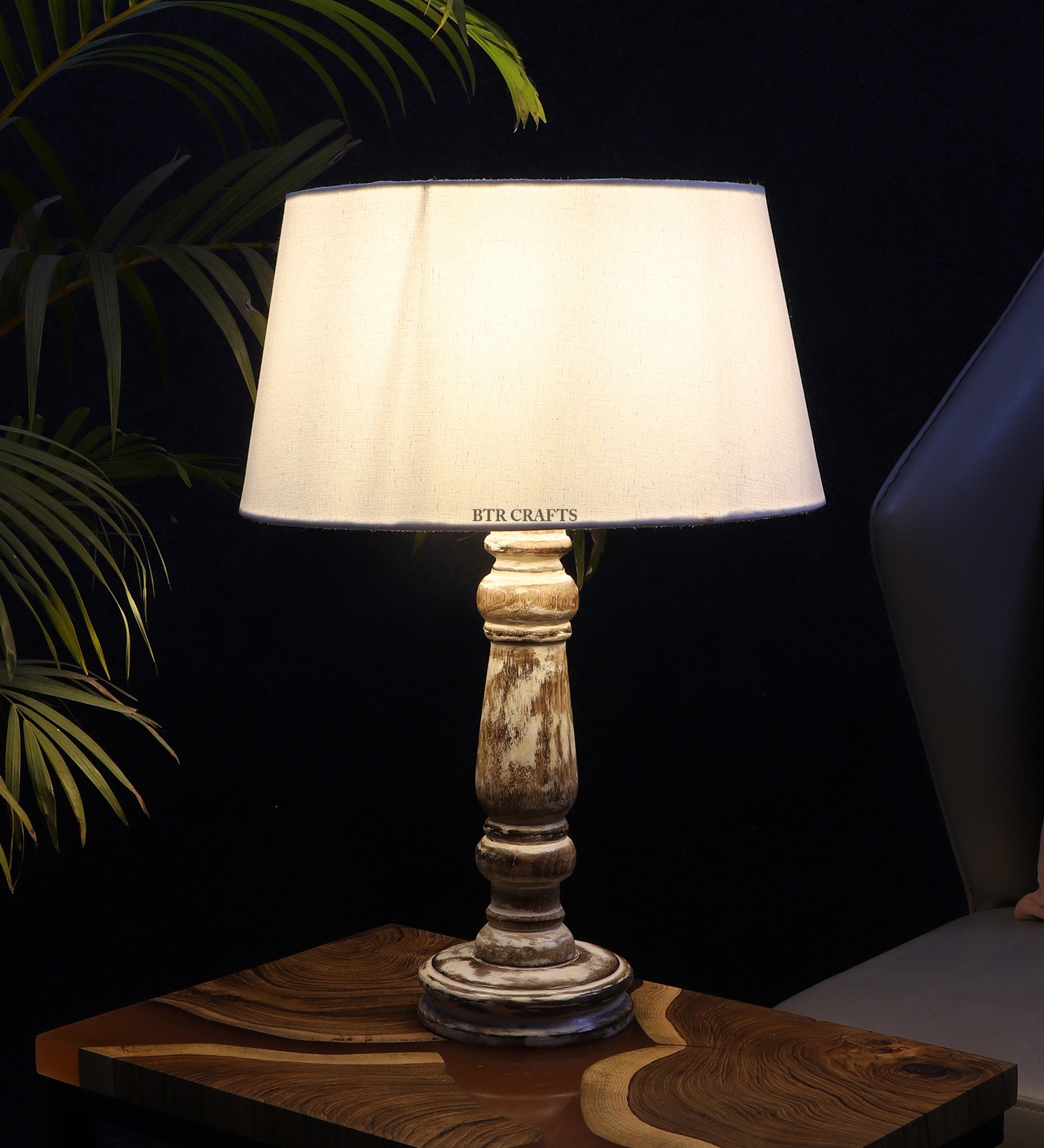 Retro Wooden Table Lamp Suitable For Bedroom Office And Living Room, Pack Of 1(Complete Set)