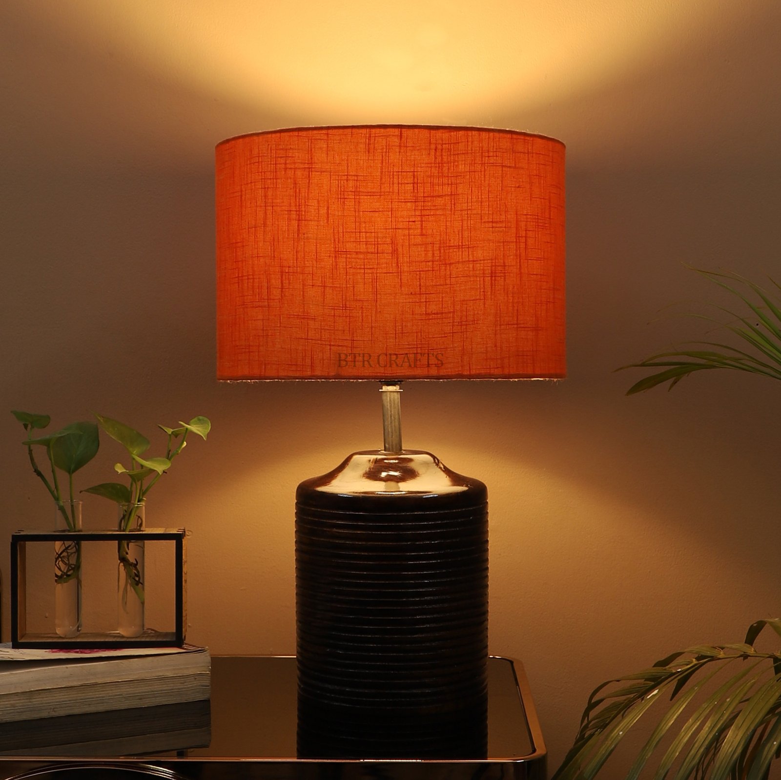 Dark Brown Heavy Matki Wooden Table Lamp Suitable For Bedroom Office And Living Room, Pack Of 1(Complete Set)