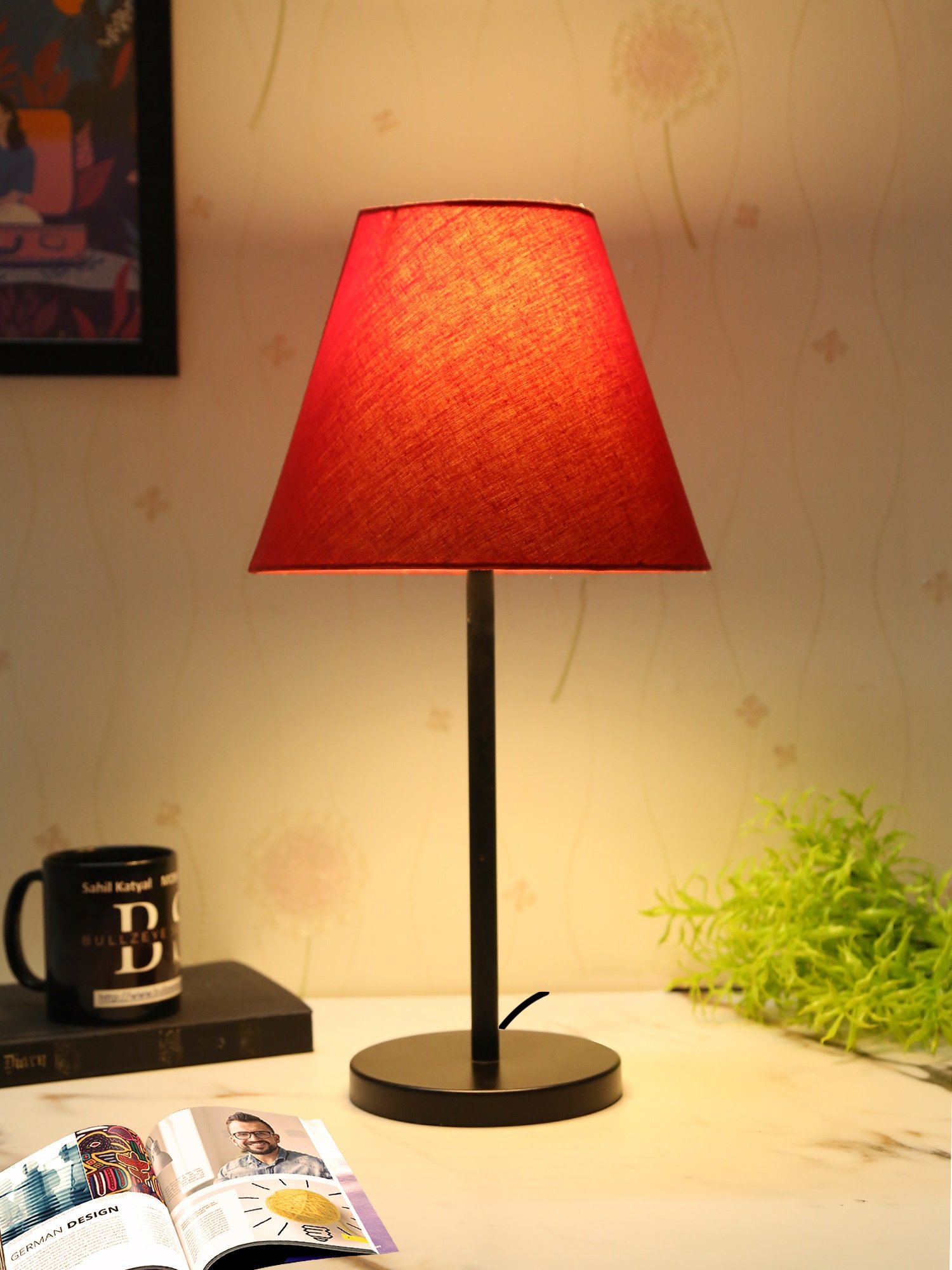 Black Metal Table Lamp Suitable For Bedroom Office And Living Room, Pack Of 1(Complete Set)