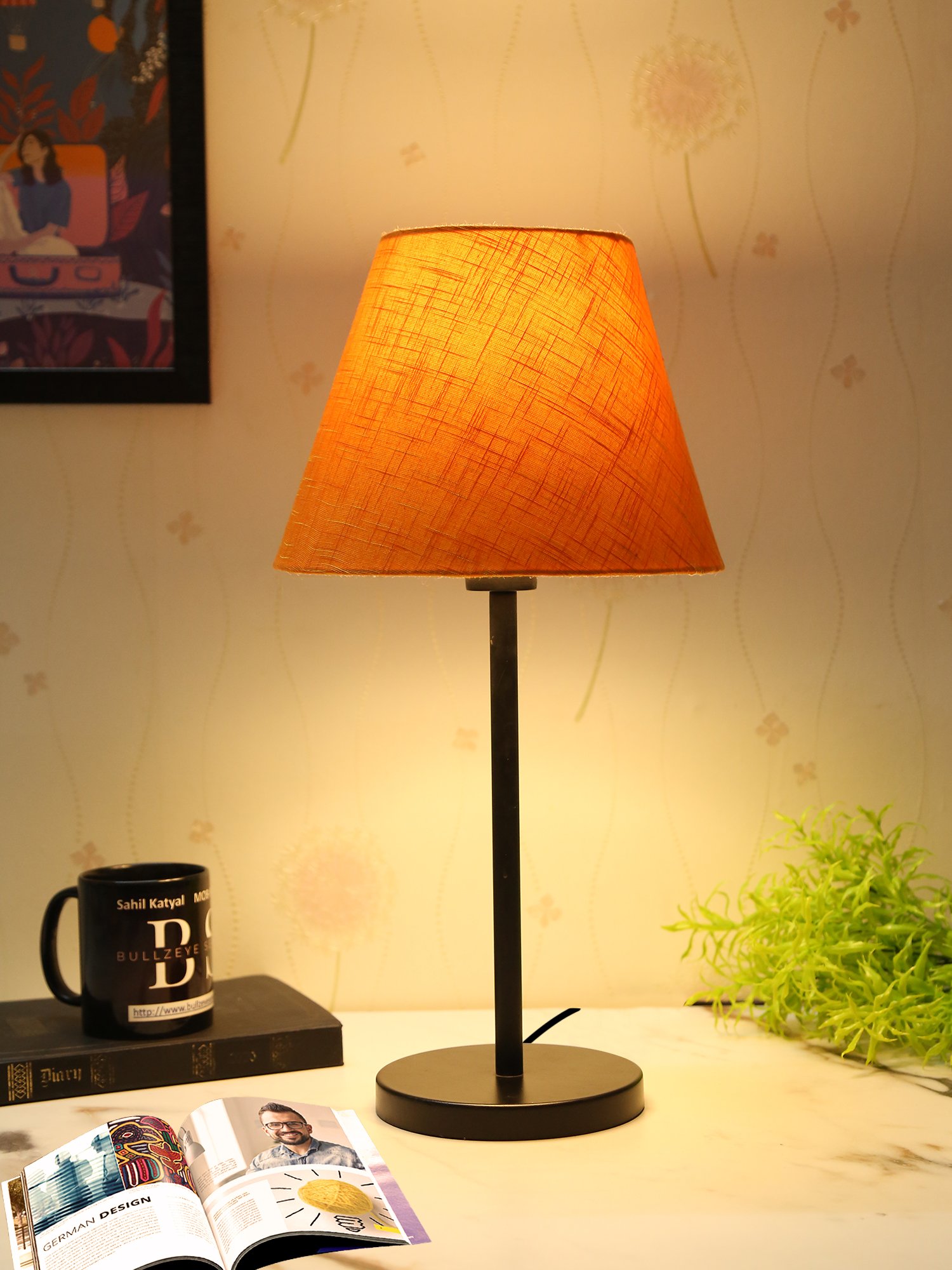 Black Metal Table Lamp Suitable For Bedroom Office And Living Room, Pack Of 1(Complete Set)