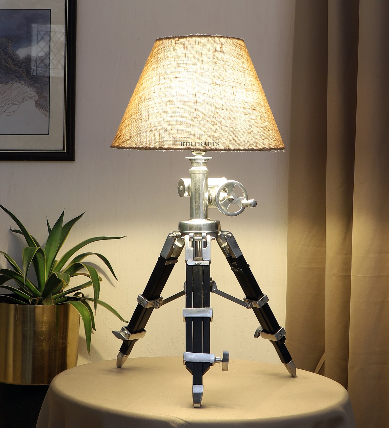 Royal Vintage Tripod Table Lamp, Adjustable Stand, Rustic Vintage Modern Design Standing Lamp For Bedroom, Dining And Living Room